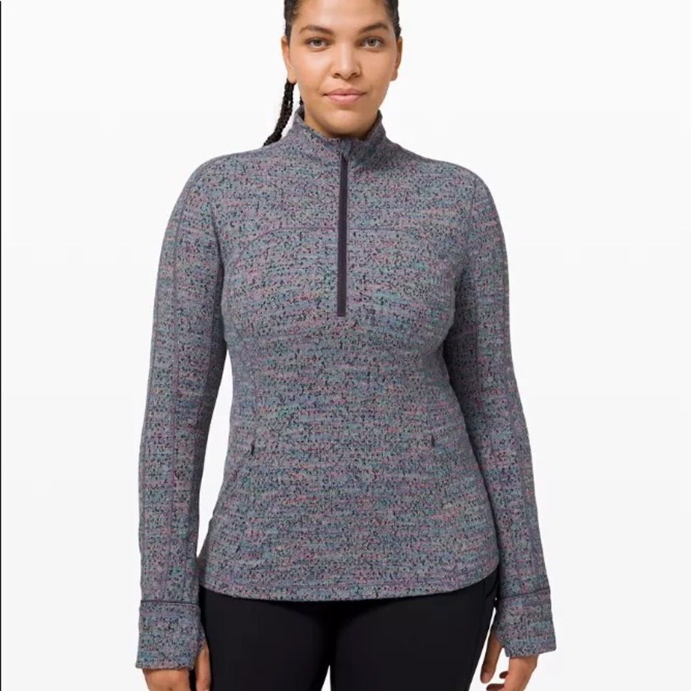 LULULEMON 
Run Briskly 1/2 Zip​​​